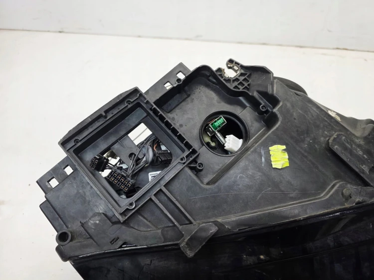 REFLEKTOR LEWY PRZÓD BI XENON LED SKRĘTNY AUDI A5 8T 8T0941029AN EU 22/25