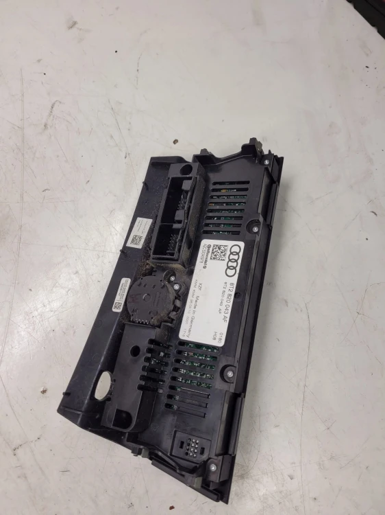 PANEL KLIMATRONIK AUDI A4 A5 Q5 8T2820043AF UK !!!