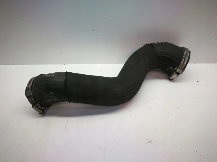RURA PRZEWÓD INTERCOOLERA AUDI A4 B7 8E0145737Q