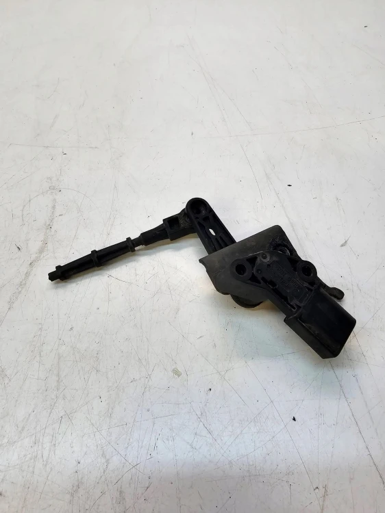 CZUJNIK POZIOMU POZIOMOWANIA AUDI A4 B9 A5 8W0941309C 4M0907503
