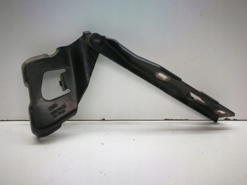 ZAWIAS MASKI LEWY AUDI A4 B8 8K0823301D