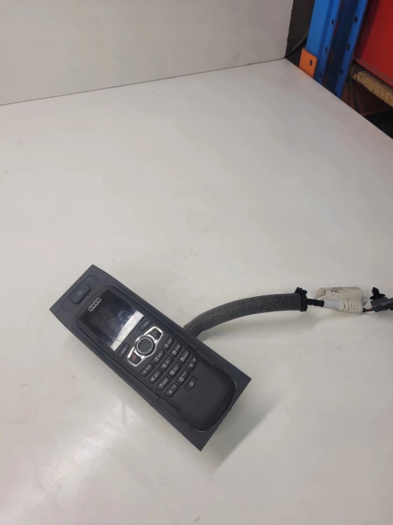 ADAPTER TELEFONU GSM AUDI A6 C7 A7 A8 4G0035707