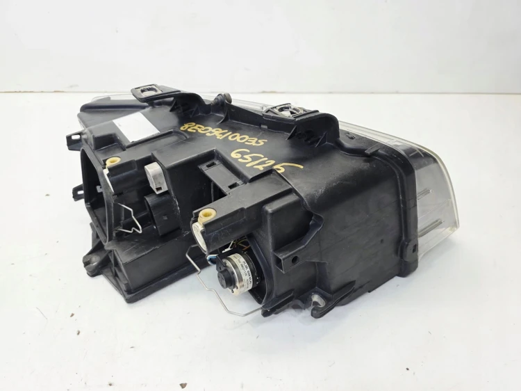 REFLEKTOR LAMPA LEWY PRZÓD XENON AUDI A4 B6 8E0941003S EU 65/25
