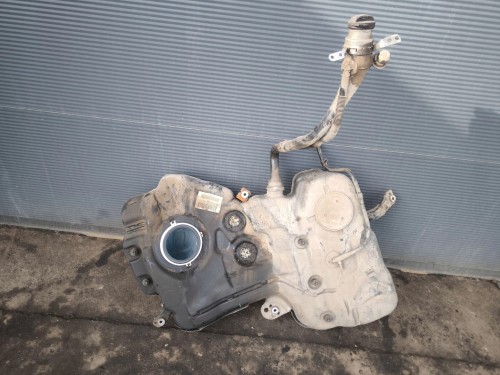 BAK ZBIORNIK PALIWA AUDI A4 B8 A5 8T 8K0201021FR DIESEL BEZ OPIŁKÓW !!!