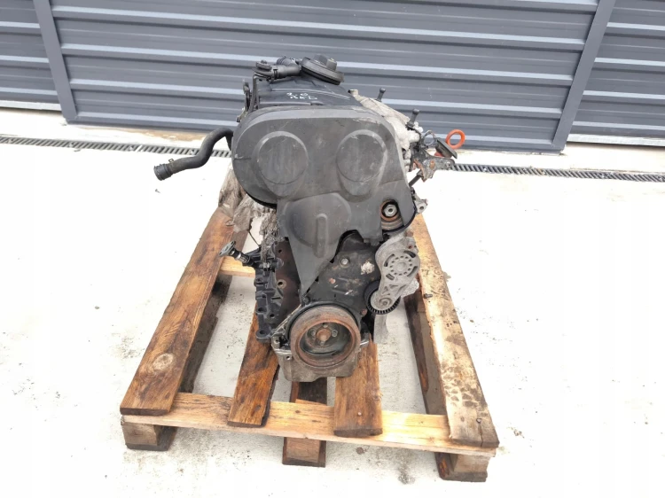 SILNIK BEZ OSPRZĘTU AUDI VW SEAT SKODA 2.0 TDI BKD ORYGINAŁ SPRAWNY !!!