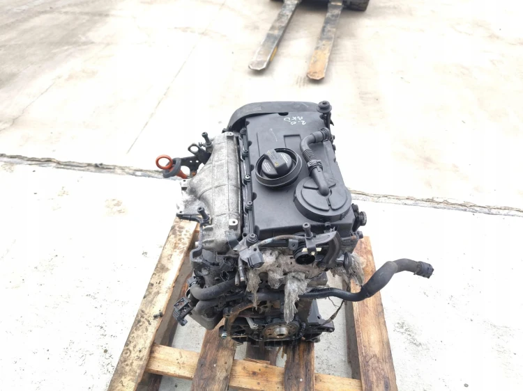 SILNIK BEZ OSPRZĘTU AUDI VW SEAT SKODA 2.0 TDI BKD ORYGINAŁ SPRAWNY !!!