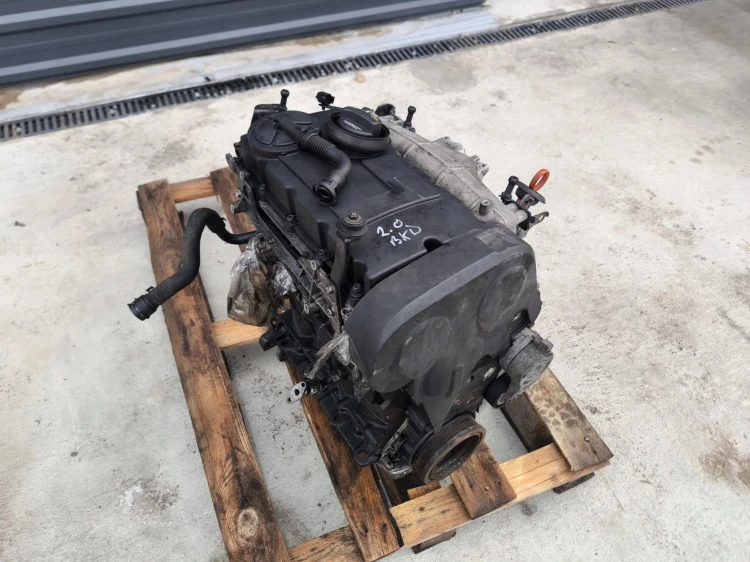 SILNIK BEZ OSPRZĘTU AUDI VW SEAT SKODA 2.0 TDI BKD ORYGINAŁ SPRAWNY !!!