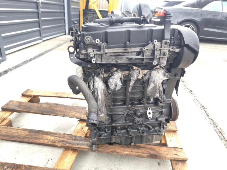 SILNIK BEZ OSPRZĘTU AUDI VW SEAT SKODA 2.0 TDI BKD ORYGINAŁ SPRAWNY !!!