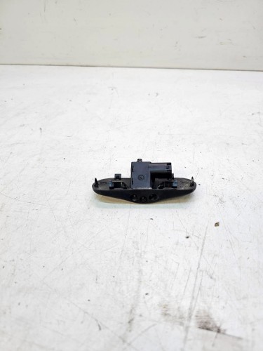 DYSZA SPRYSKIWACZA SPRYSK PRAWA AUDI Q3 8U 8U0955988A