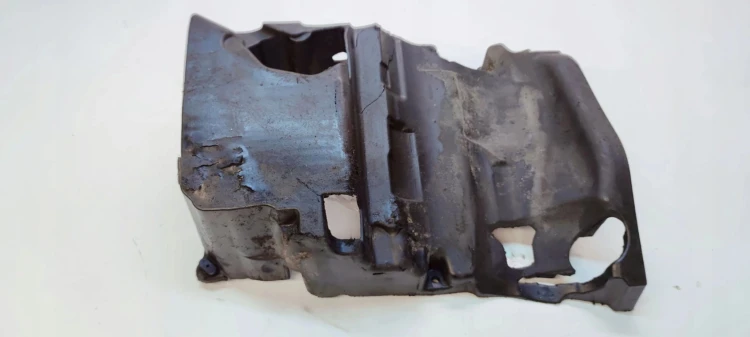 WYGŁUSZENIE OSŁONA MISKI OLEJOWEJ AUDI A4 B9 A5 A6 C7 2.0 TDI 04L103660G *2