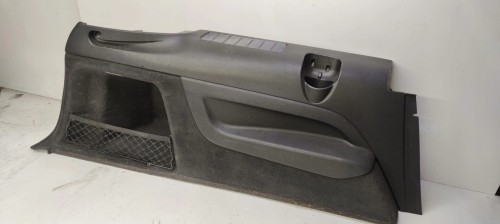 BOCZEK BAGAŻNIKA LEWY AUDI Q7 4L 4L0863879G