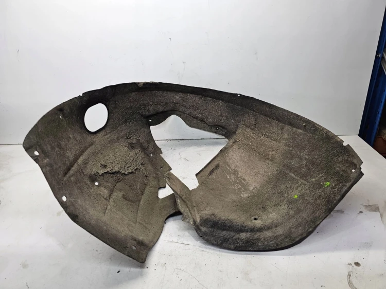 NADKOLE LEWY PRZÓD MATERIAŁOWE AUDI A6 C6 PRZED LIFT
