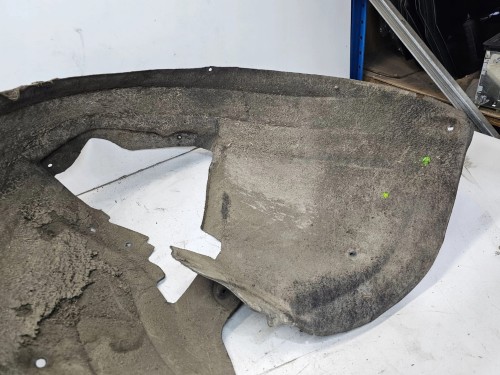 NADKOLE LEWY PRZÓD MATERIAŁOWE AUDI A6 C6 PRZED LIFT