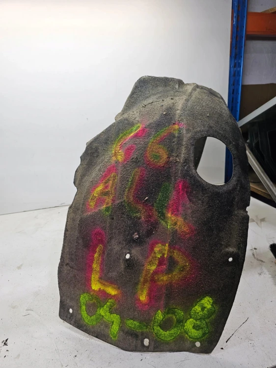 NADKOLE LEWY PRZÓD MATERIAŁOWE AUDI A6 C6 PRZED LIFT