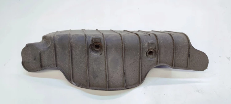 OSŁONA WAHACZA PRAWY TYŁ AUDI A6 C8 4K0505416B