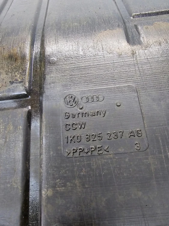 OSŁONA POD SILNIK PŁYTA AUDI VW SEAT SKODA 1K0825237AG