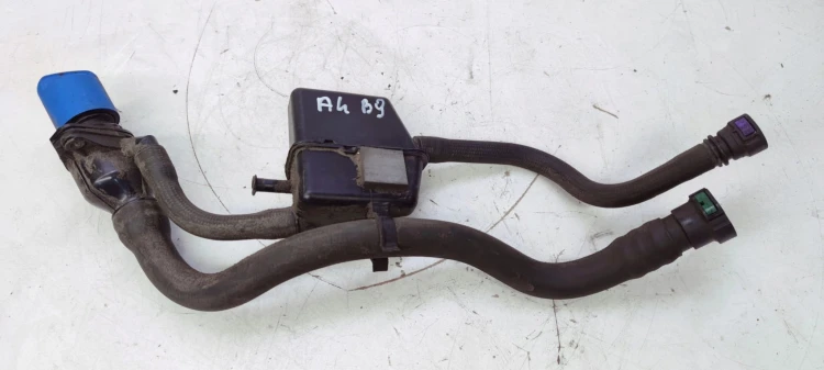 WLEW PŁYNU ADBLUE AUDI A4 B9 A5 8W6131963B