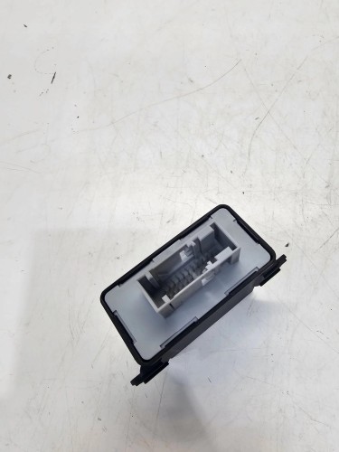 STEROWNIK MODUŁ ŚWIATEŁ AUDI A4 B8 A5 8K5907357A