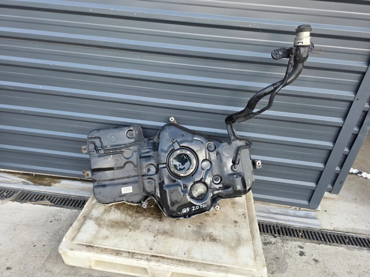 BAK ZBIORNIK PALIWA AUDI Q5 8R 2.0 TDI DIESEL QUATTRO 8R0201021 BEZ ADBLUE