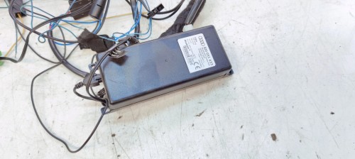 ZESTAW GŁOŚNOMÓWIĄCY AUDI A4 B8 A5 A6 Q5 TT 8J0051433