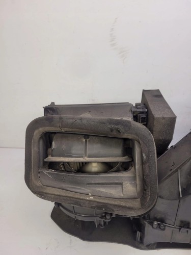 NAGRZEWNICA KOMPLETNA AUDI A6 C7 A7 4G1820005K