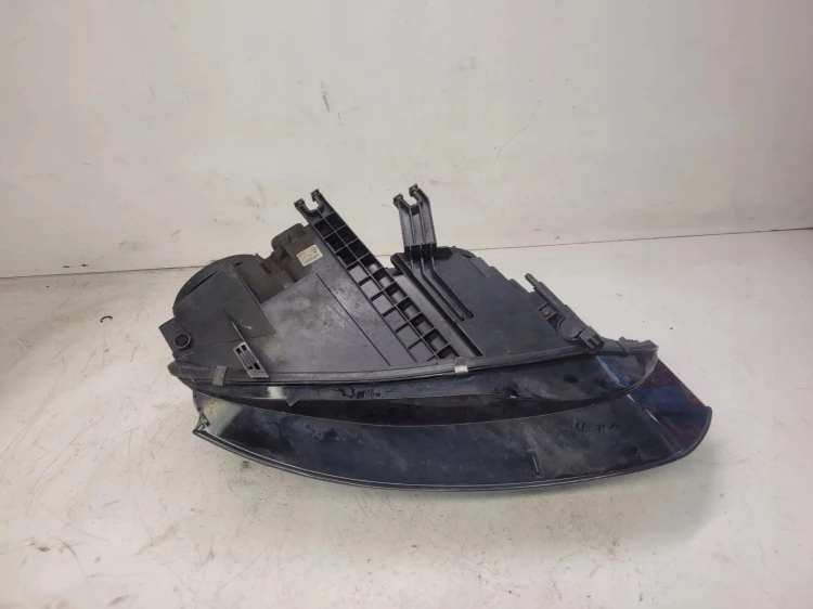 REFLEKTOR LEWY PRZÓD AUDI A4 B8 LIFT 8K0941003AC