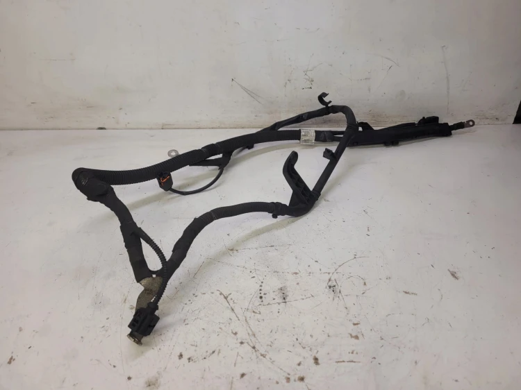 WIĄZKA ROZRUSZNIKA AUDI A4 B9 A5 8W0971228BC