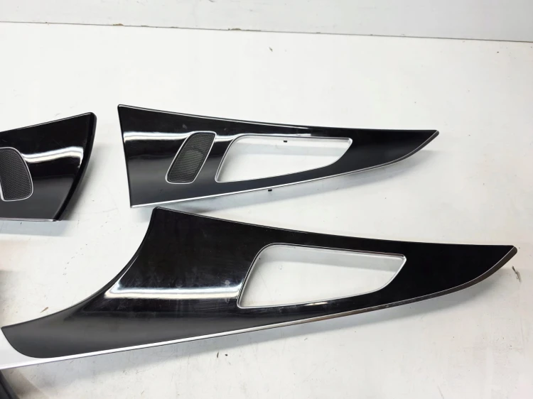 DEKOR DEKORY DRZWI PIANO BLACK AUDI A6 C7 KOMPLET 4G0867409R 1LQ