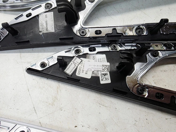 DEKOR DEKORY DRZWI PIANO BLACK AUDI A6 C7 KOMPLET 4G0867409R 1LQ