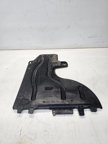 OSŁONA PŁYTA PODWOZIA LEWA AUDI A3 8V 5Q0825206J