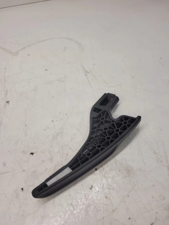RĄCZKA FOTELA GÓRA DÓŁ AUDI A4 A5 Q5 A3 8T0881253