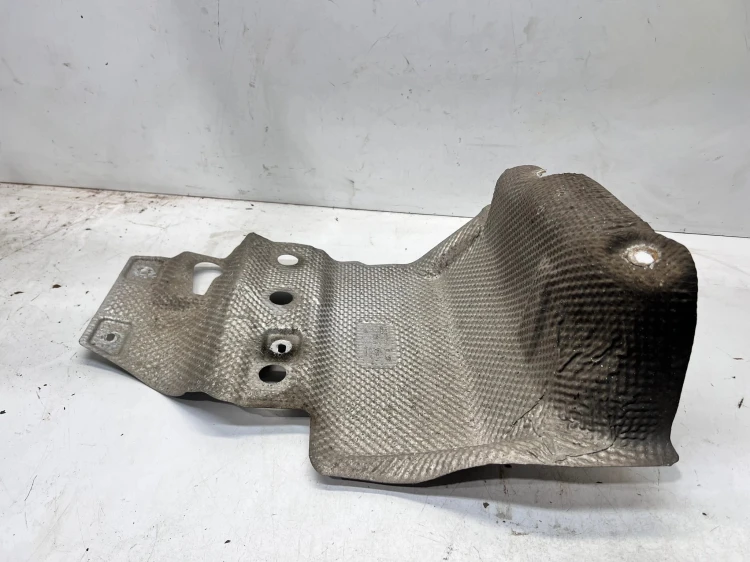 OSŁONA TERMICZNA WYDECHU AUDI Q5 8R 8R0804171B