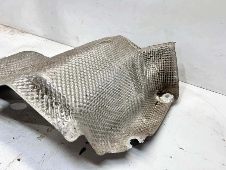 OSŁONA TERMICZNA WYDECHU AUDI Q5 8R 8R0804171B