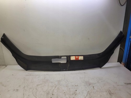 OSŁONA NAKŁADKA PASA AUDI Q7 4L 4L0807081