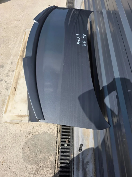 KLAPA TYLNA TYŁ Z LOTKĄ AUDI A4 B9 SEDAN 2016-2019 LX7R !!!