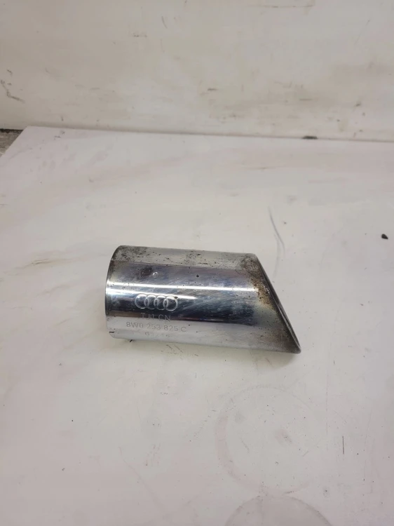 WYDECH KOŃCÓWKA TŁUMIKA AUDI A4 B9 A5 8W0253825C