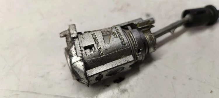 WKŁADKA DRZWI LEWY PRZÓD AUDI A6 C7 A7 4G1837167