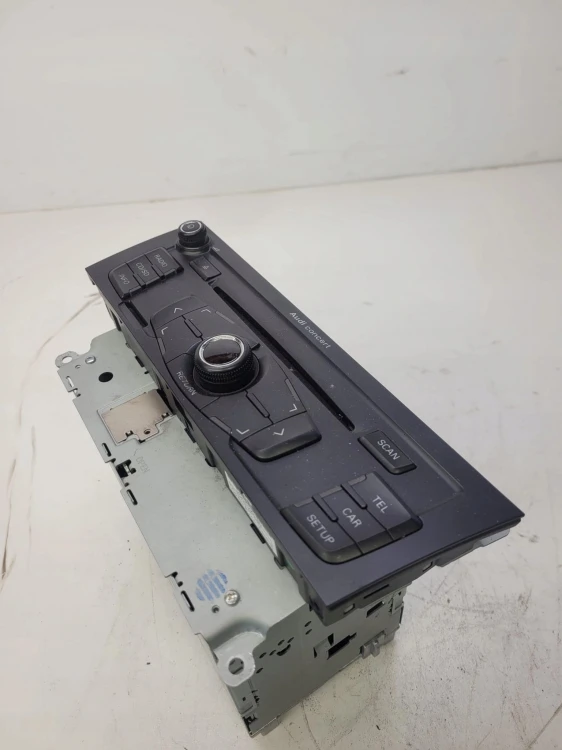 RADIO ZMIENIARKA CD AUDI A4 B8 A5 Q5 8T2035186B