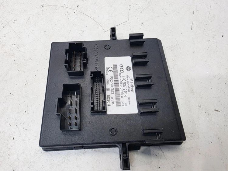 MODUŁ STEROWNIK ŚWIATEŁ ILM AUDI A6 C6 4F0907279B 4F0910279E