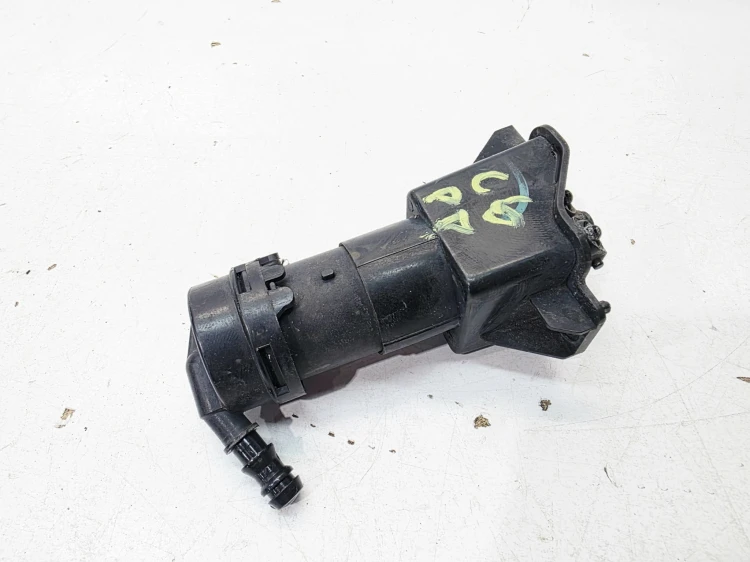 SPRYSKIWACZ REFLEKTORA PRAWY AUDI A6 C6 LIFT S LINE 4F0955102B