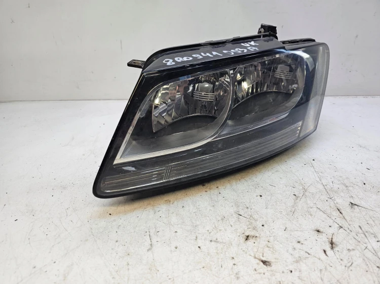 REFLEKTOR LEWY PRZÓD AUDI Q5 8R 8R0941003A UK