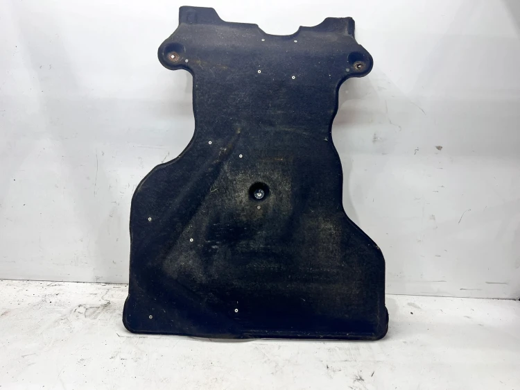 OSŁONA PŁYTA POD SILNIK AUDI Q3 8U0825311A 63/26