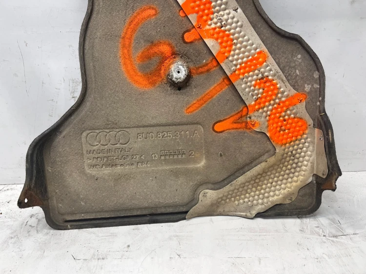 OSŁONA PŁYTA POD SILNIK AUDI Q3 8U0825311A 63/26