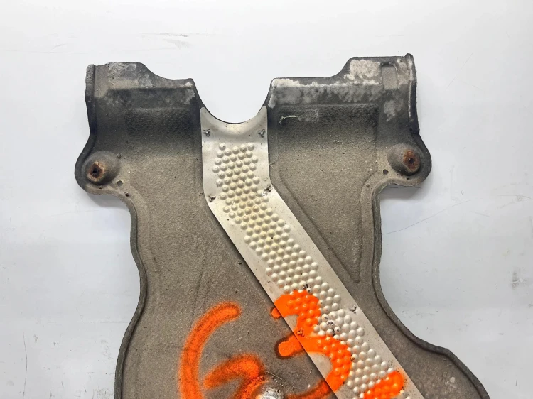 OSŁONA PŁYTA POD SILNIK AUDI Q3 8U0825311A 63/26