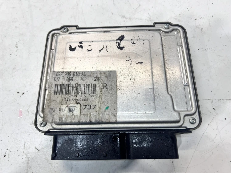 KOMPUTER STEROWNIK SILNIKA 1.5 TSI TFSI AUDI A3 8V VW SKODA SEAT 05E907309