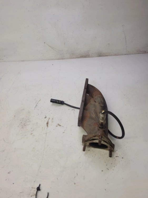 KOLEKTOR WYDECHOWY A4 A5 A6 3.0 TFSI 06E253034E