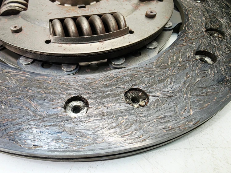 KOŁO DWUMASOWE SPRZĘGŁO AUDI A4 B8 A5 2.0 TDI TFSI 2289000298 4/26