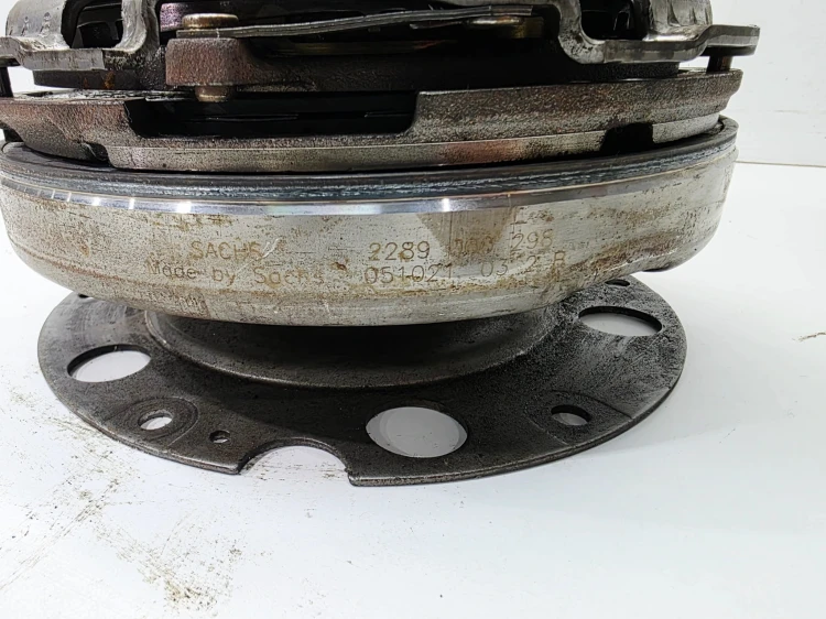 KOŁO DWUMASOWE SPRZĘGŁO AUDI A4 B8 A5 2.0 TDI TFSI 2289000298 4/26