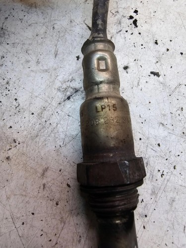 CZUJNIK TEMPERATURY SONDA AUDI A3 8V VW 04E906262BA