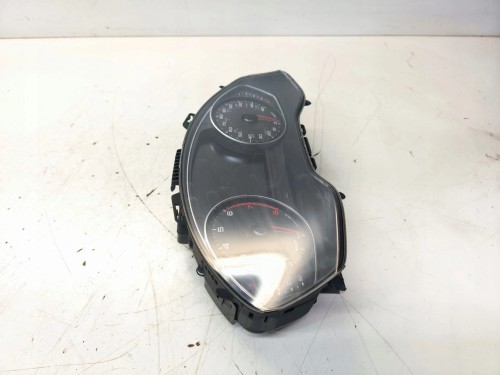 LICZNIK ZEGARY AUDI A4 B9 2.0 BENZYNA TFSI 8W5920970D UK !